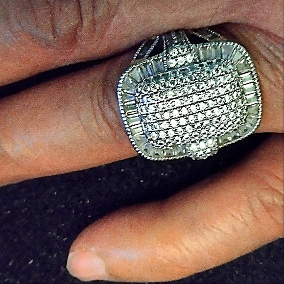 Sterling Silver CZ Ring - Picture 3 of 13